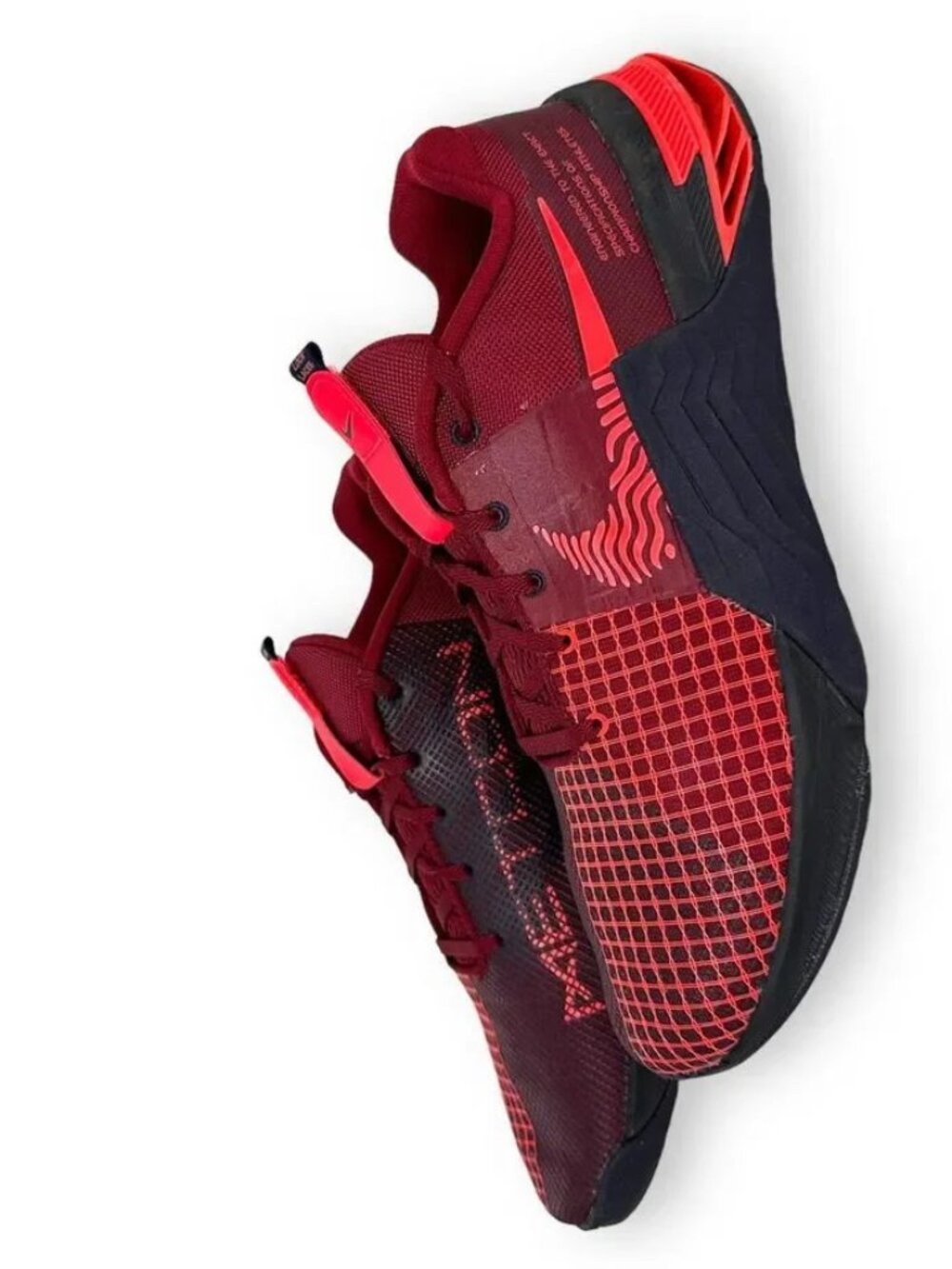 Discontinued Nike Metcon 8 Training Shoes - Team Red / Bright Crimson